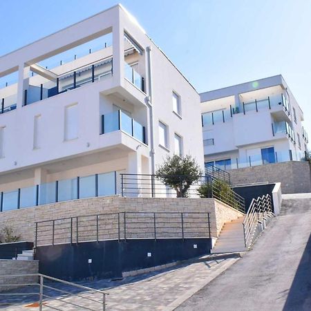 Apartment Solis Okrug Gornji Trogir Bagian luar foto