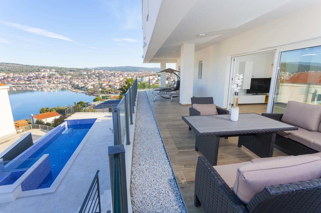 Apartment Solis Okrug Gornji Trogir Bagian luar foto