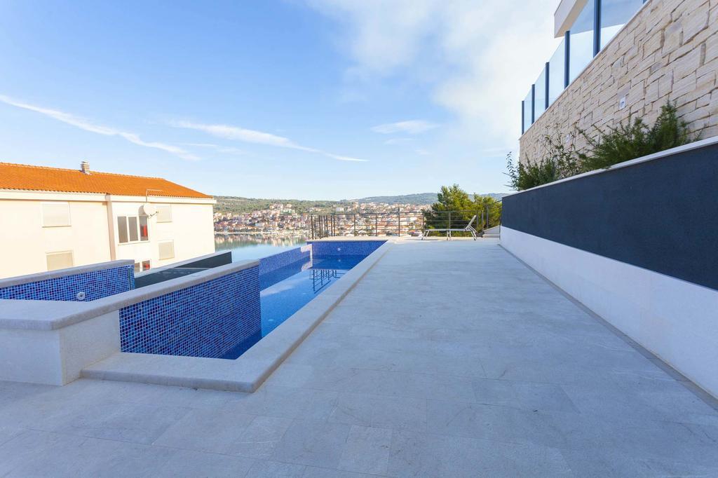 Apartment Solis Okrug Gornji Trogir Bagian luar foto