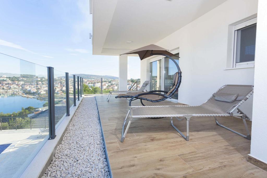 Apartment Solis Okrug Gornji Trogir Bagian luar foto